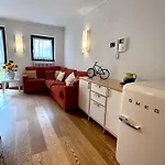 Alps Apartament *